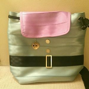 Harveys Disney ParKS Snow White Dopey Backpack